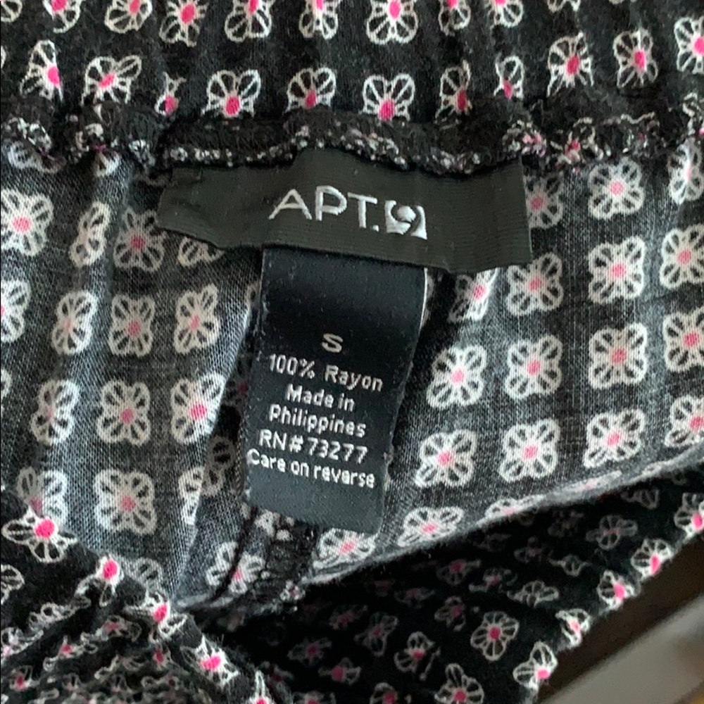 Rayon Patterned Pants - Picture 3 of 6